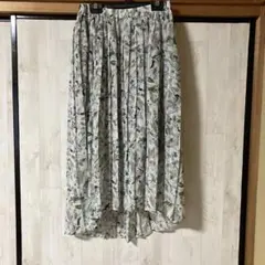 アーバンリサーチ　アシンメトリーデザイン花柄プリーツスカート