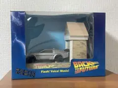 バックトゥザフューチャー　ガラケー充電器