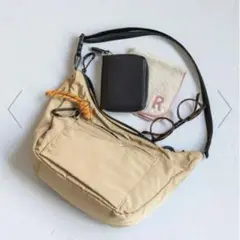 Item thumbnail for item 356d653f-0d45-49a3-bfb6-f8db5a0cc43a