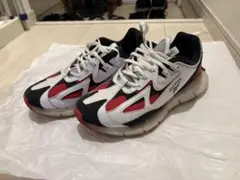 Reebok カジュアルスニーカー ホワイト/ブラック/レッド