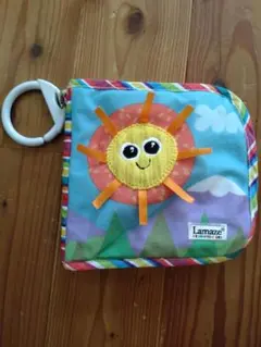 カラフルな布製知育玩具