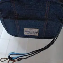 Item thumbnail for item ba2ebbcc-f9e1-4c77-807d-66a013936299