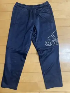 adidas トレーニングパンツ ネイビー
