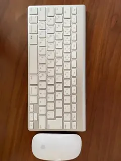 電池式APPLE純正ワイヤレス日本語配列キーボードとマウスセット