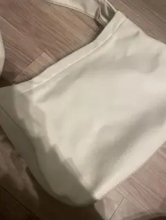 Item thumbnail for item 0c570370-1a8d-4991-bcce-b1687403f7df