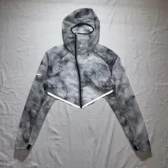 Item thumbnail for item d31e9427-55f4-4184-a7a0-dbf8b3c303a1