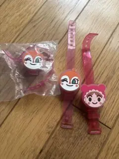 ★ドキンちゃん　あかちゃんまん　ガチャガチャ　光る腕時計★