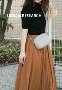 URBAN RESEARCH　プチハイネック柄編み5分袖ニット