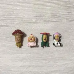 こびとづかん おすわりマスコット ガチャガチャ