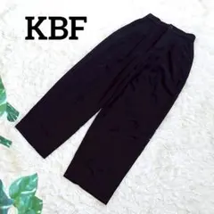 Item thumbnail for item bd09f4fa-bf4c-4af1-bfd1-f7430c6fb965