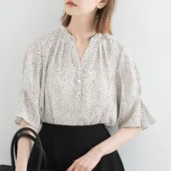 URBAN RESEARCH ROSSO ウォッシャブルドットブラウス