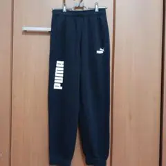 美品　子供服150 　PUMA ブラック ロングパンツ