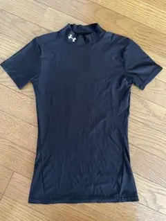 Under Armour ブラック アンダーシャツ ハイネック150
