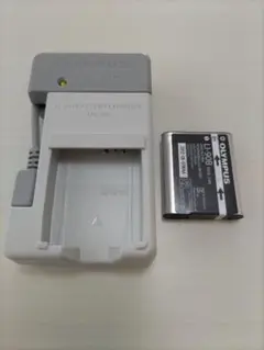 OLYMPUS UC-90 LI-90B用リチウムイオン充電器 オリンパス LI-90B LI-92B LI-50B 用 [ 超軽量 ] UC-50 UC-90 UC