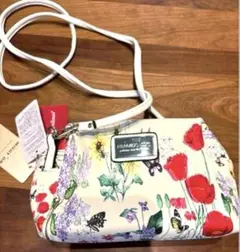 新品　タグ付き　ショルダーバッグ