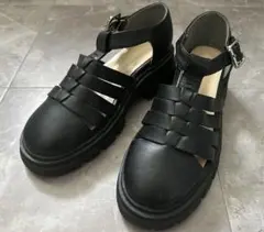 美品　fabby fabby グルカワイド厚底サンダル