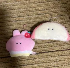 ウサギ型とパン型のぬいぐるみセット