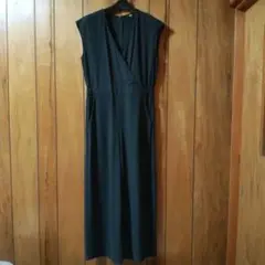 タイムセール✨美品✨ユニクロ サロペット ネイビー M