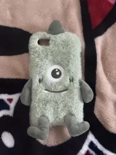 緑色ファーキャラクター型iPhoneケース