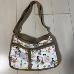 LeSportsac イラストショルダーバッグ
