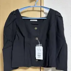 新品タグ付きナイスクラップパフスリーブ 黒 トップス Fサイズ