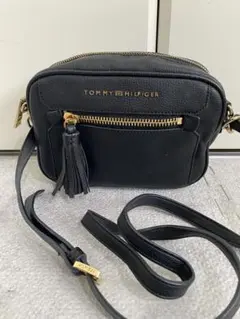 トミーフィルフィガー　サコッシュ　ミニショルダーバッグ