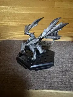 カプコン ビルダー モデル天彗龍 バルファルク フィギュア
