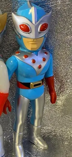 蓄光版 サンダーマスク 27cm 無版権 パチ怪獣 ソフビ 1972年 駄菓子屋 蓄光版 サンダーマスク 27cm 無版権 パチ怪獣 ソフビ 1972年