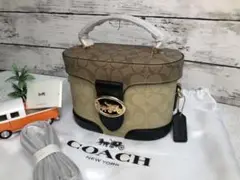 COACH✩ショルダーバッグ ベージュ オーバル シグネチャー