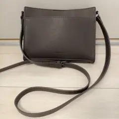 モノコムサ　ショルダーバック　レディース