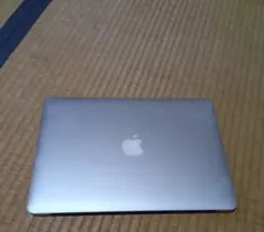 Apple MacBook Air 13インチ シルバー　ジャンク