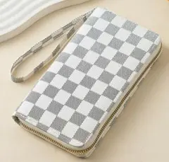 Item thumbnail for item 61e52217-85ce-4c16-8e04-80420468c30f