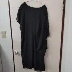 黒 ドレープ ワンピース