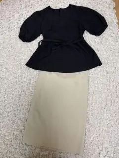 LES MUES タイトスカート　ベージュ　【美品】
