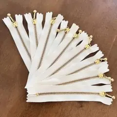 Item thumbnail for item 1a2dd635-b162-4fba-9d41-e47675f114ba