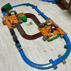 プラレール　トーマス&テレンスのつみおろしセット
