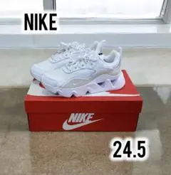 未使用　WMNS NIKE RYZ365 Ⅱ 24.5cm 厚底スニーカー