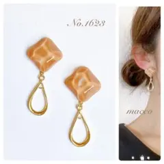 ハンドメイドピアス　No.1623