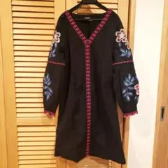 トリーバーチ ワンピース エンブロイダリー ブラック