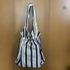 バッグ 大容量