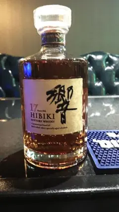 サントリー 響 17年 700ml