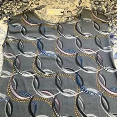 新品　kiwandaキワンダ　総柄　チュニック　グレー