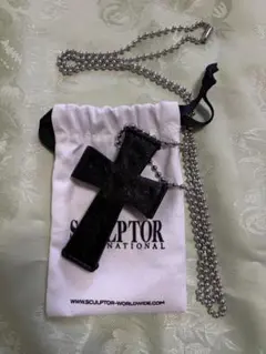 SCULPTOR Cross Leather Strap Wallet