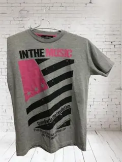 【フォロー割引有り】【古着】 ロゴ入りTシャツ Mサイズ