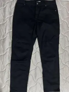 ブラック スキニーパンツ レディース