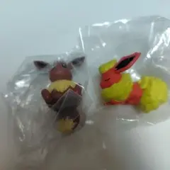 ポケモン　ガチャ　イーブイ　ブースター　コレクション　putito　フチコ