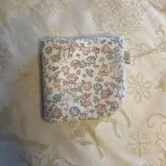 リバティ　ハンドメイドハンカチ　トラネコリベンデール（ピンクブルー系）