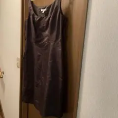 新品　未使用　ANN TAYLOR ワンピース　カジュアルドレス　ダークブラウン