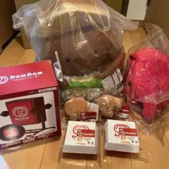 ドムドムバーガー　タイトーくじ　LH賞　カニバーガーぬいぐるみ　他　7点セット