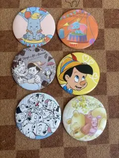 【ディズニーストア】缶バッジ　ダンボ・ピノキオ・101匹わんちゃん・プーさん